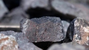 顺阳网 从严惩处破坏黑土地资源犯罪 两高发布最新司法解释