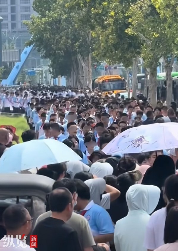 盛宝优配 纵览热点｜山东菏泽一中学初一新生多达94个班，网友担心能否保证教学质量 教体局：学校会有相应措施